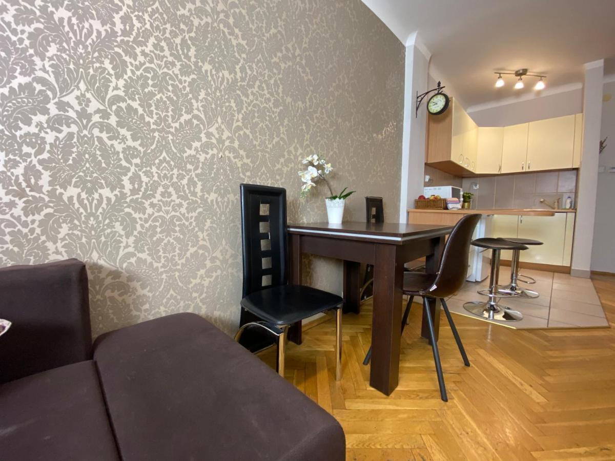 P&J Apartamenty Grodzka Cracóvia Exterior foto