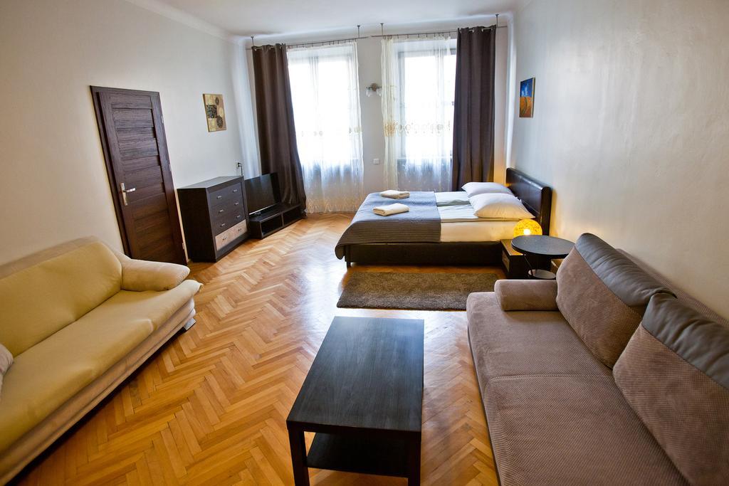 P&J Apartamenty Grodzka Cracóvia Exterior foto